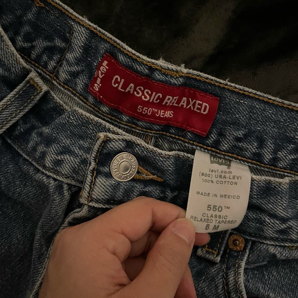 Vintage Levi’s 550 Jeans